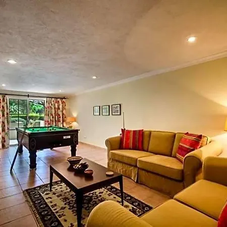 Vale Do Lobo Sleeps 10 Pool Air Con Wifi