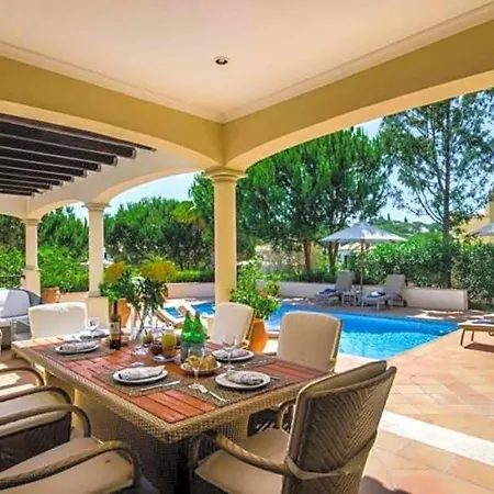 Vale Do Lobo Sleeps 10 Pool Air Con Wifi *